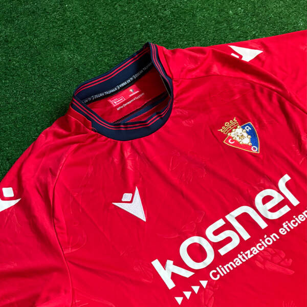 Maillot domicile Osasuna 2025 – Design rouge classique