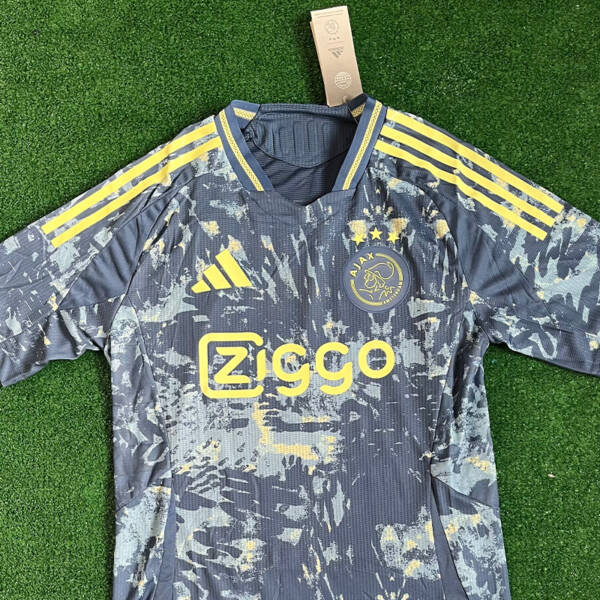 Maillot third officiel de l’Ajax Amsterdam, saison 2025.