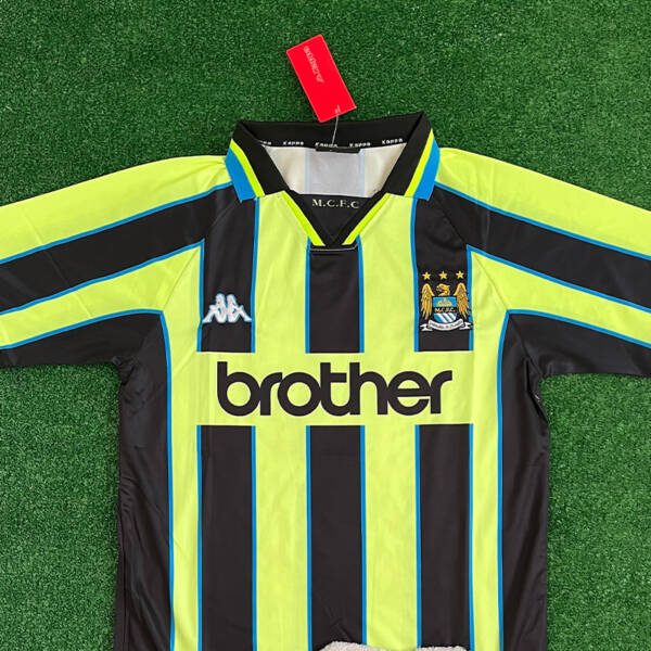 Maillot extérieur Manchester City 1999