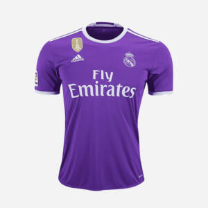Maillot extérieur Real Madrid 2016-2017, couleur violette.