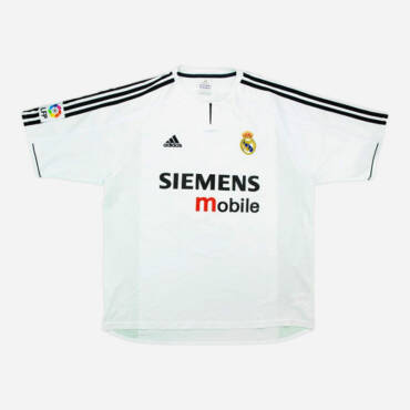 Maillot domicile Real Madrid 2003-2004, blanc classique.