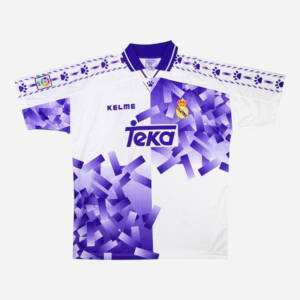 Maillot third du Real Madrid 1996-1997, design rétro iconique