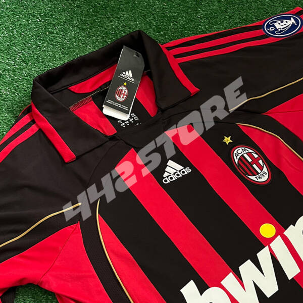 Maillot domicile AC Milan 2007 porté par Paolo Maldini et Kaká