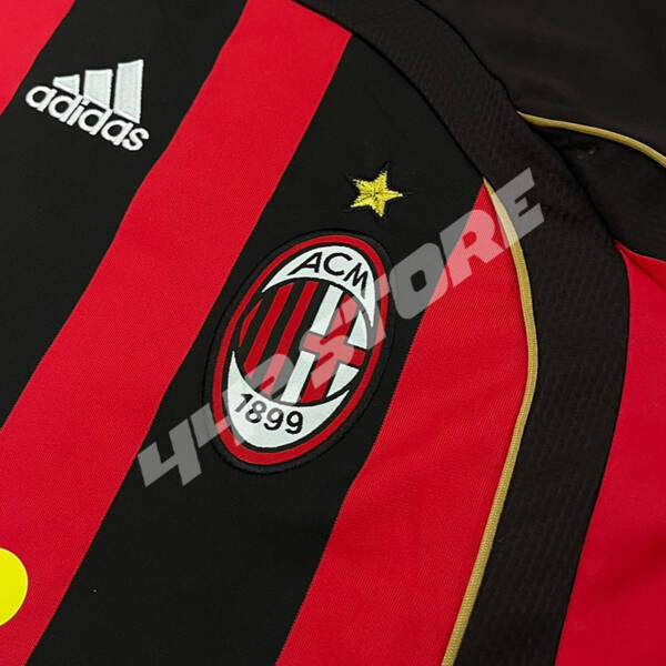Maillot domicile AC Milan 2007 porté par Paolo Maldini et Kaká