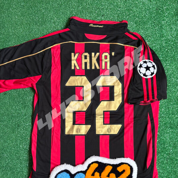 Maillot domicile AC Milan 2007 porté par Paolo Maldini et Kaká
