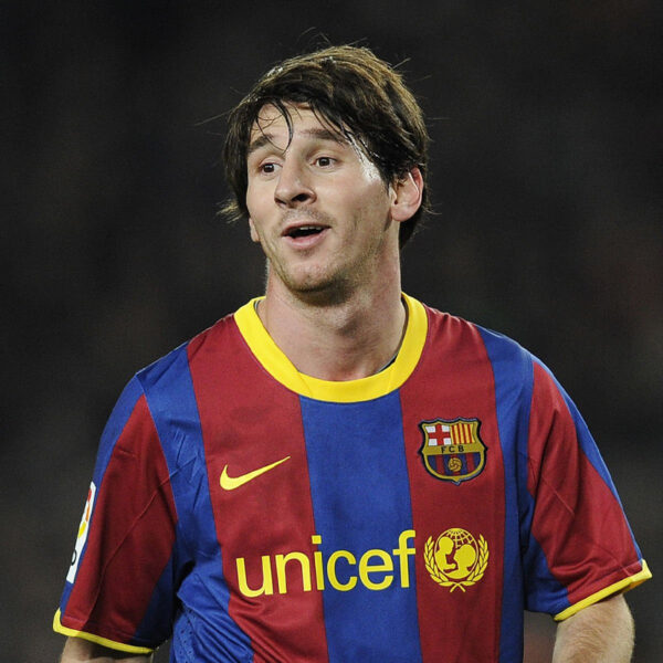 Maillot domicile FC Barcelone 2011 porté par Lionel Messi