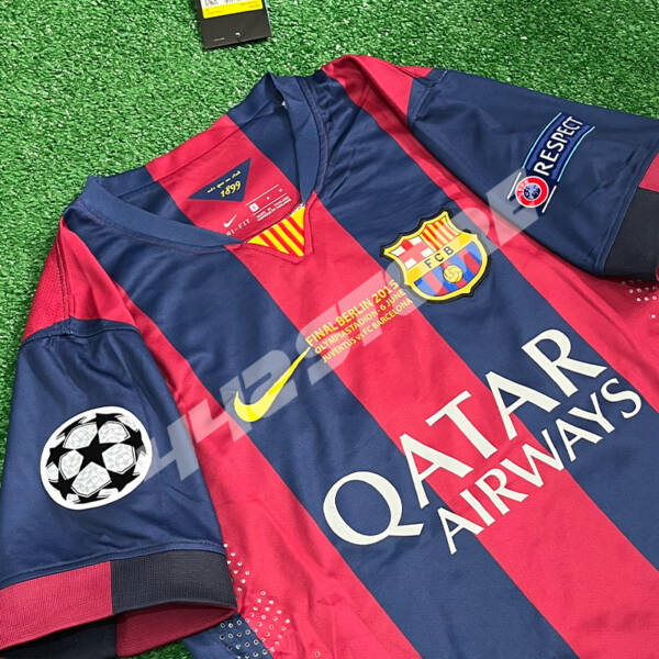 Maillot domicile FC Barcelone 2015 porté par Lionel Messi