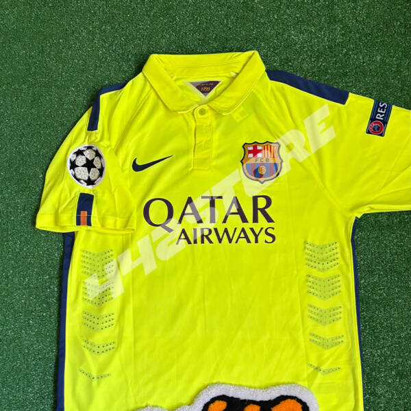Maillot third FC Barcelone 2015 porté par Neymar