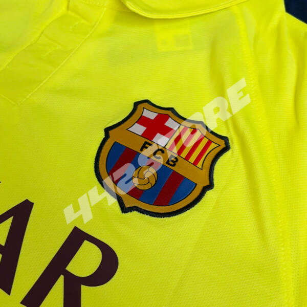 Maillot third FC Barcelone 2015 porté par Neymar