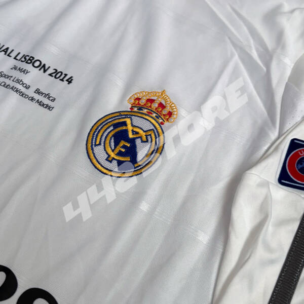 Maillot domicile Real Madrid 2014 porté par Cristiano Ronaldo