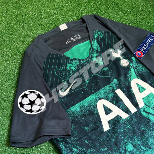 Maillot third Tottenham 2019 porté par Son Heung-min