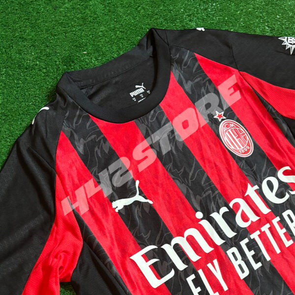 Maillot domicile AC Milan saison 2026