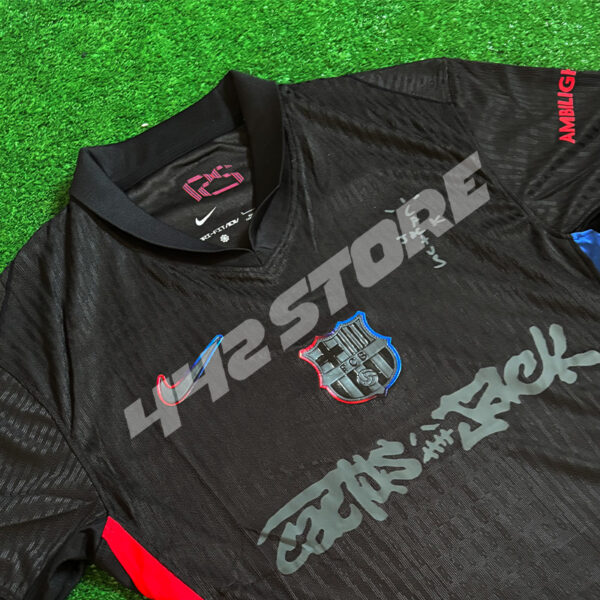 Maillot FC Barcelone extérieur 2025 Travis Scott édition spéciale