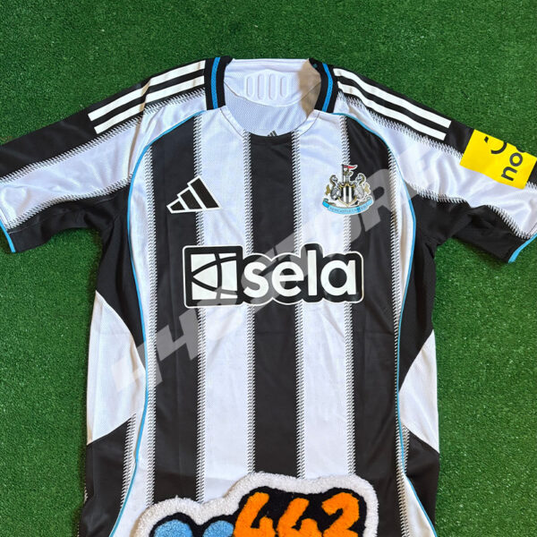 Maillot domicile Newcastle United 2026