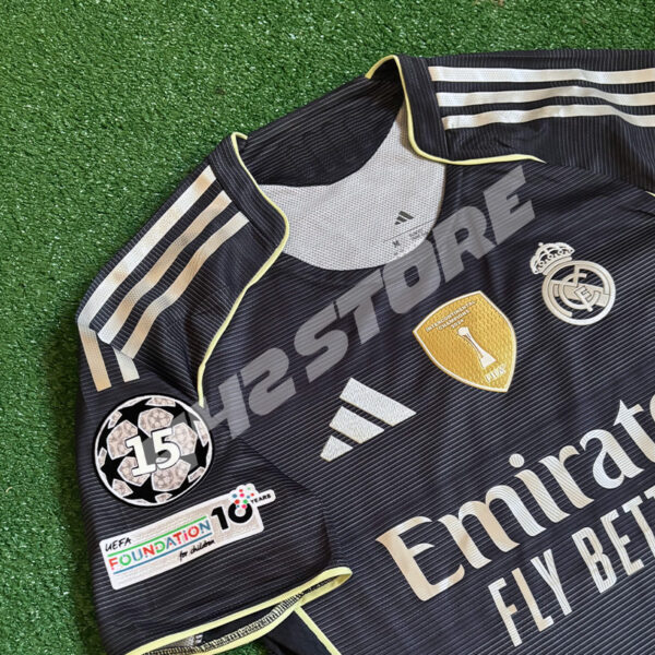 Maillot extérieur Real Madrid 2026 – Image 3