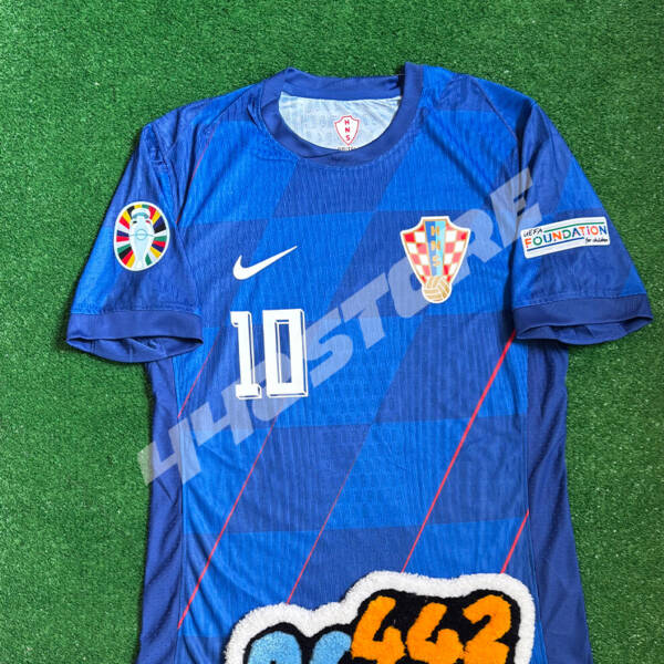 Maillot extérieur Croatie 2024-2025 Modrić numéro 10