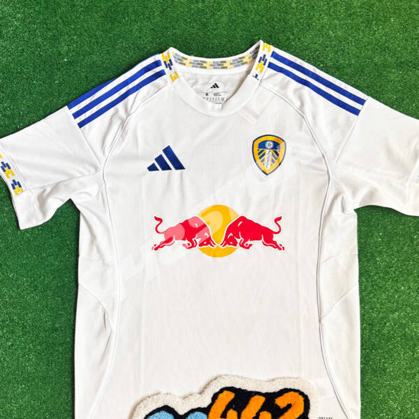 Maillot domicile Leeds United 2026