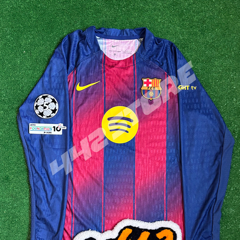 Maillot domicile FC Barcelone 2026 manches longues bleu et grenat