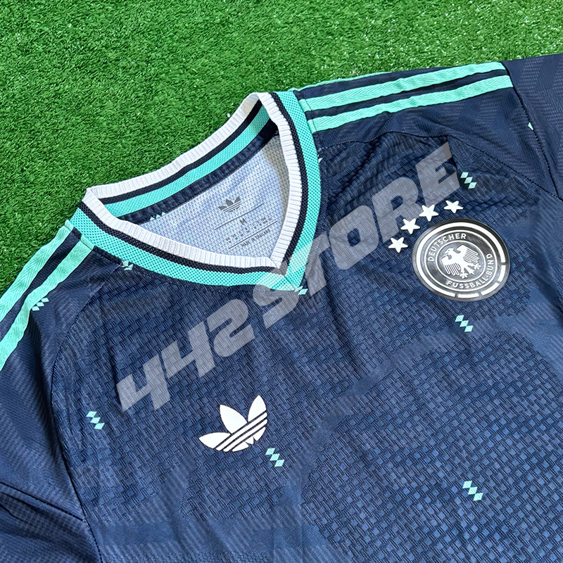 Maillot extérieur Allemagne 2026 floqué Wirtz ou Musiala