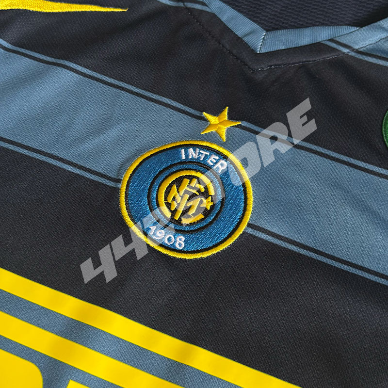 Maillot third Inter Milan 2004-2005 floqué Adriano