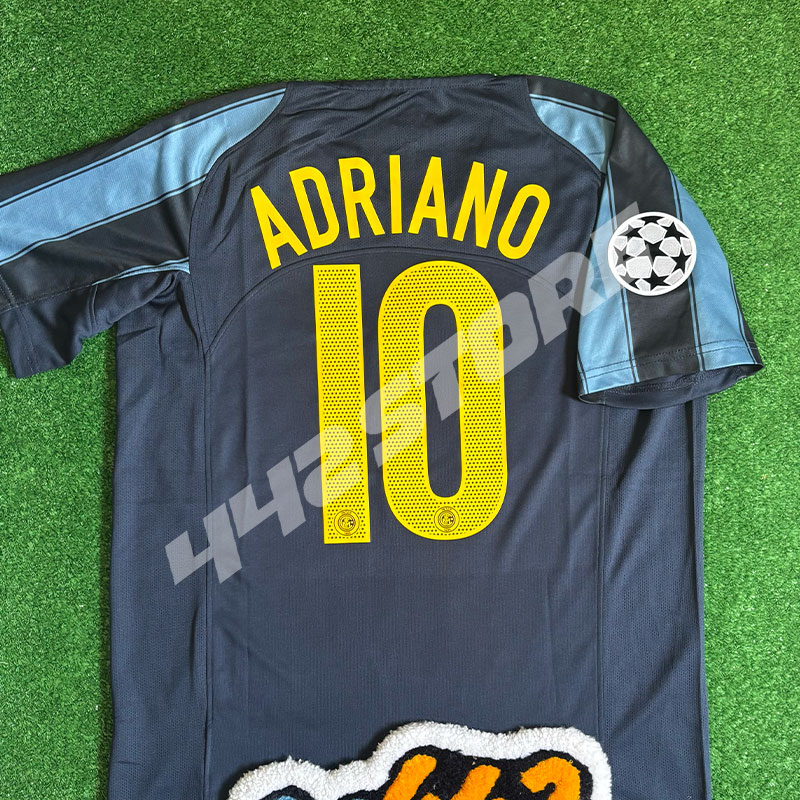 Maillot third Inter Milan 2004-2005 floqué Adriano