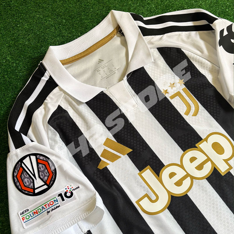 Maillot domicile Juventus 2027 floqué Kenan Yildiz