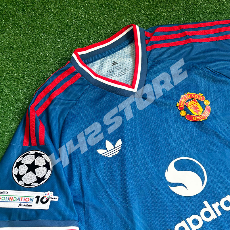 Maillot extérieur Manchester United saison 2027