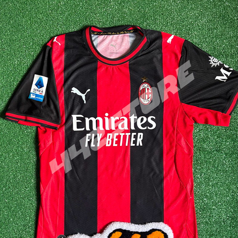 Maillot domicile AC Milan saison 2027